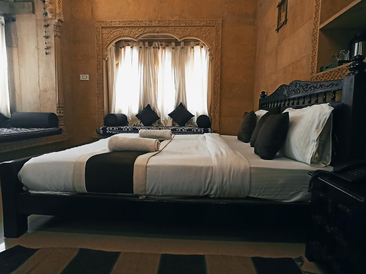 Hotel Royal Haveli Jaisalmer Buitenkant foto