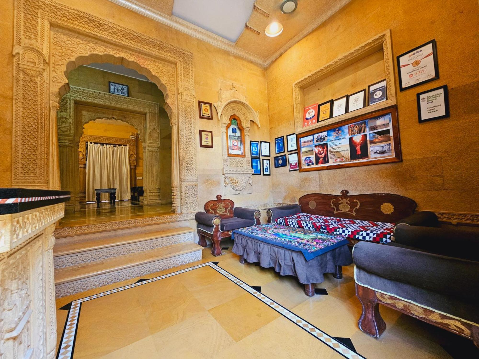 Hotel Royal Haveli Jaisalmer Buitenkant foto