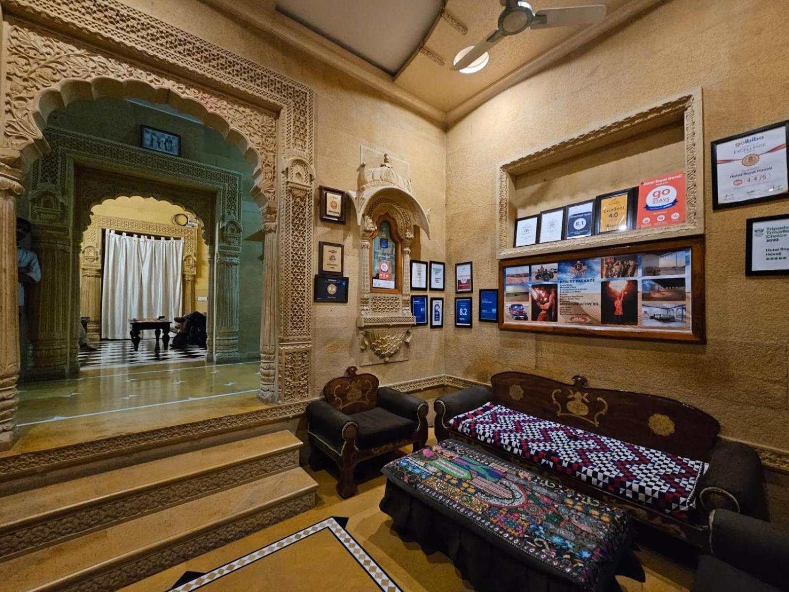 Hotel Royal Haveli Jaisalmer Buitenkant foto