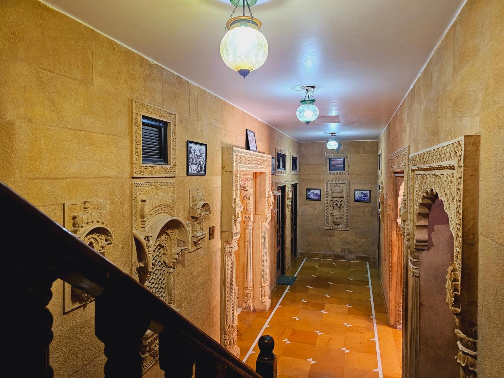 Hotel Royal Haveli Jaisalmer Buitenkant foto