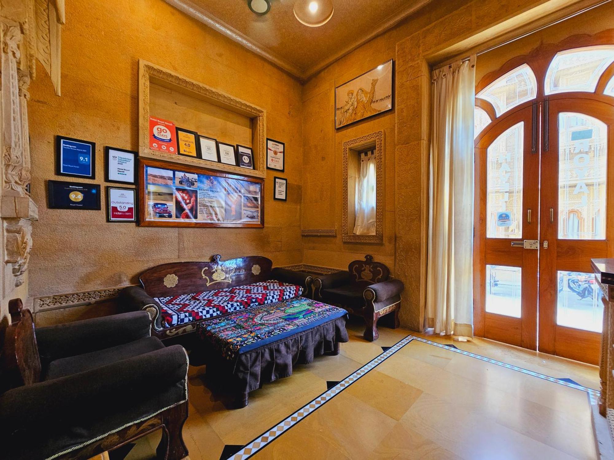 Hotel Royal Haveli Jaisalmer Buitenkant foto