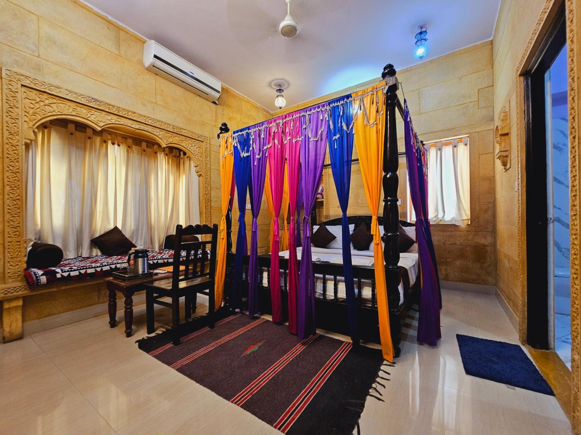 Hotel Royal Haveli Jaisalmer Buitenkant foto
